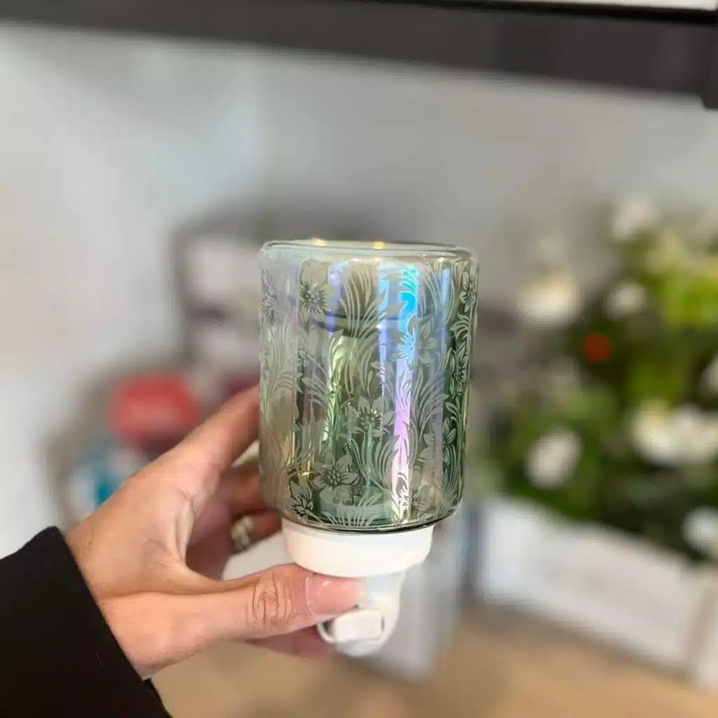 Lily Garden Scentsy Plugin Mini Warmer The Candle Boutique Scentsy