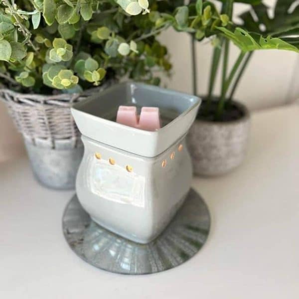 Classic Curve - Gloss Gray Scentsy Warmer