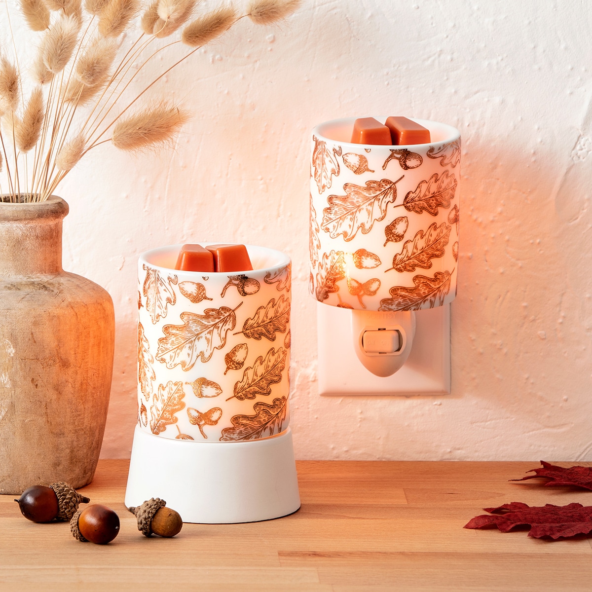 Fall Foliage Scentsy Mini Warmer With Tabletop Base