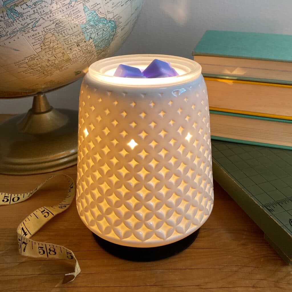 Poised Scentsy UK Warmer