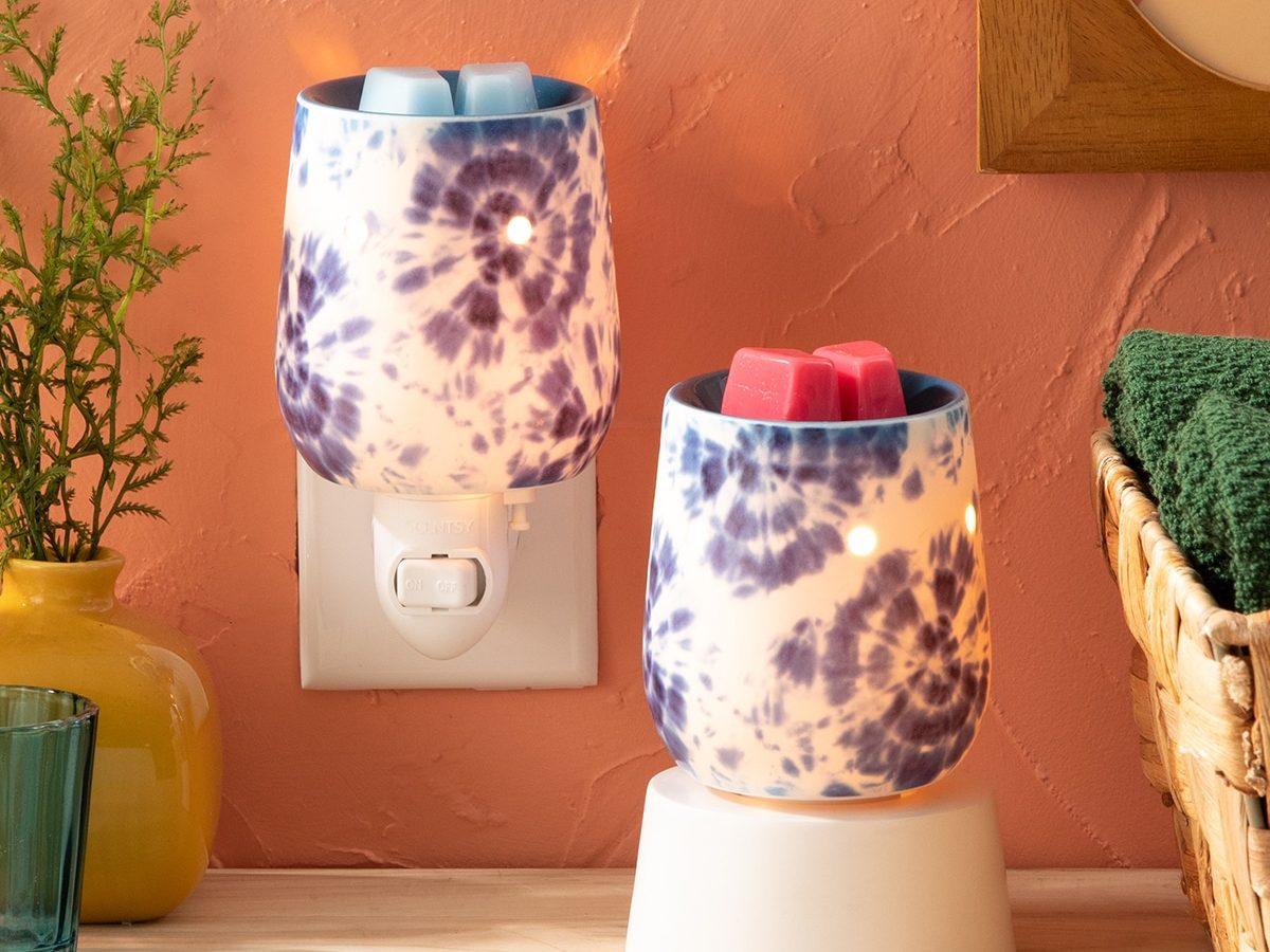 Tie Dye Scentsy Plugin Mini Warmer 