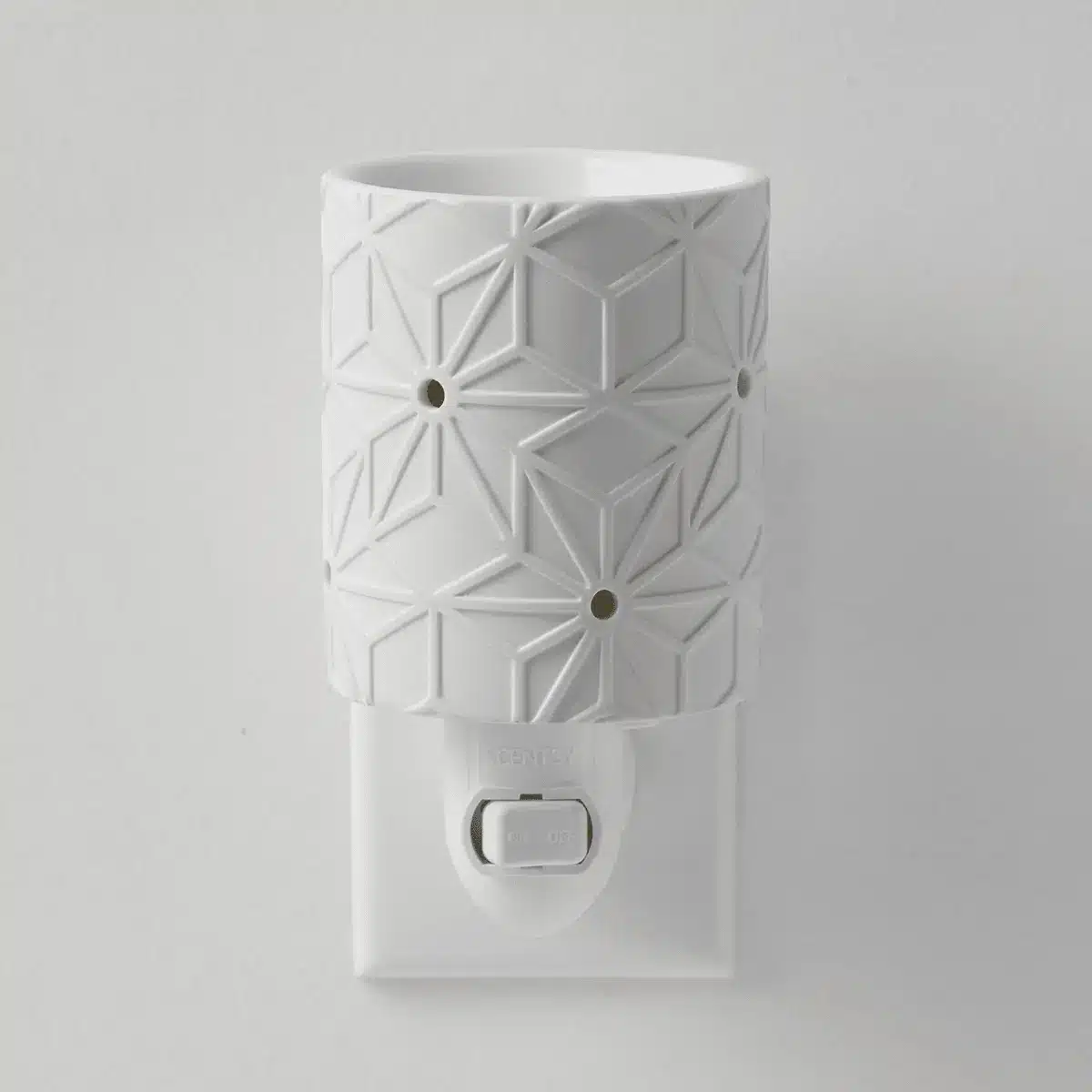 Salerno Scentsy Plugin Mini Warmer Switched Off Salerno Scentsy Plugin Mini Warmer Switched Off