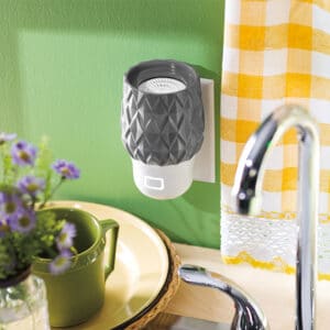 Zigzag Wall Fan Diffuser Close Styled