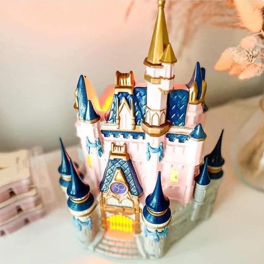 Scentsy UK Cinderella Castle Warmer