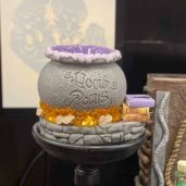 Disney Hocus Pocus Cauldron Scentsy Warmer Styled