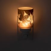 Luminous-Leaves-Scentsy-Plugin-Mini-Warmer-Dark-Setting