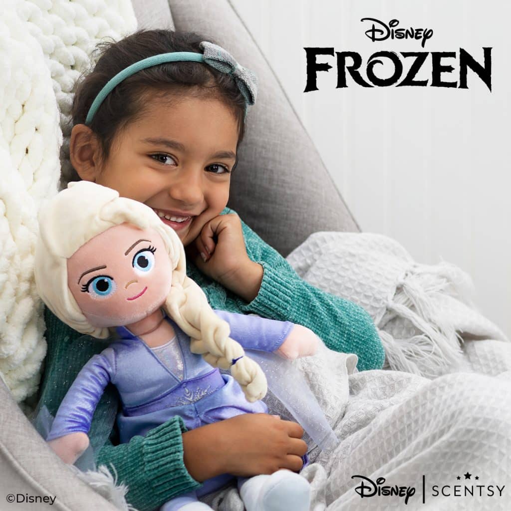 Disney Elsa − Scentsy Buddy Styled 1