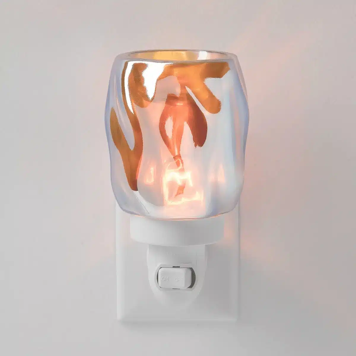 Bubbled Iridescent Scentsy Plugin Mini Warmer Bubbled Iridescent Scentsy Plugin Mini Warmer