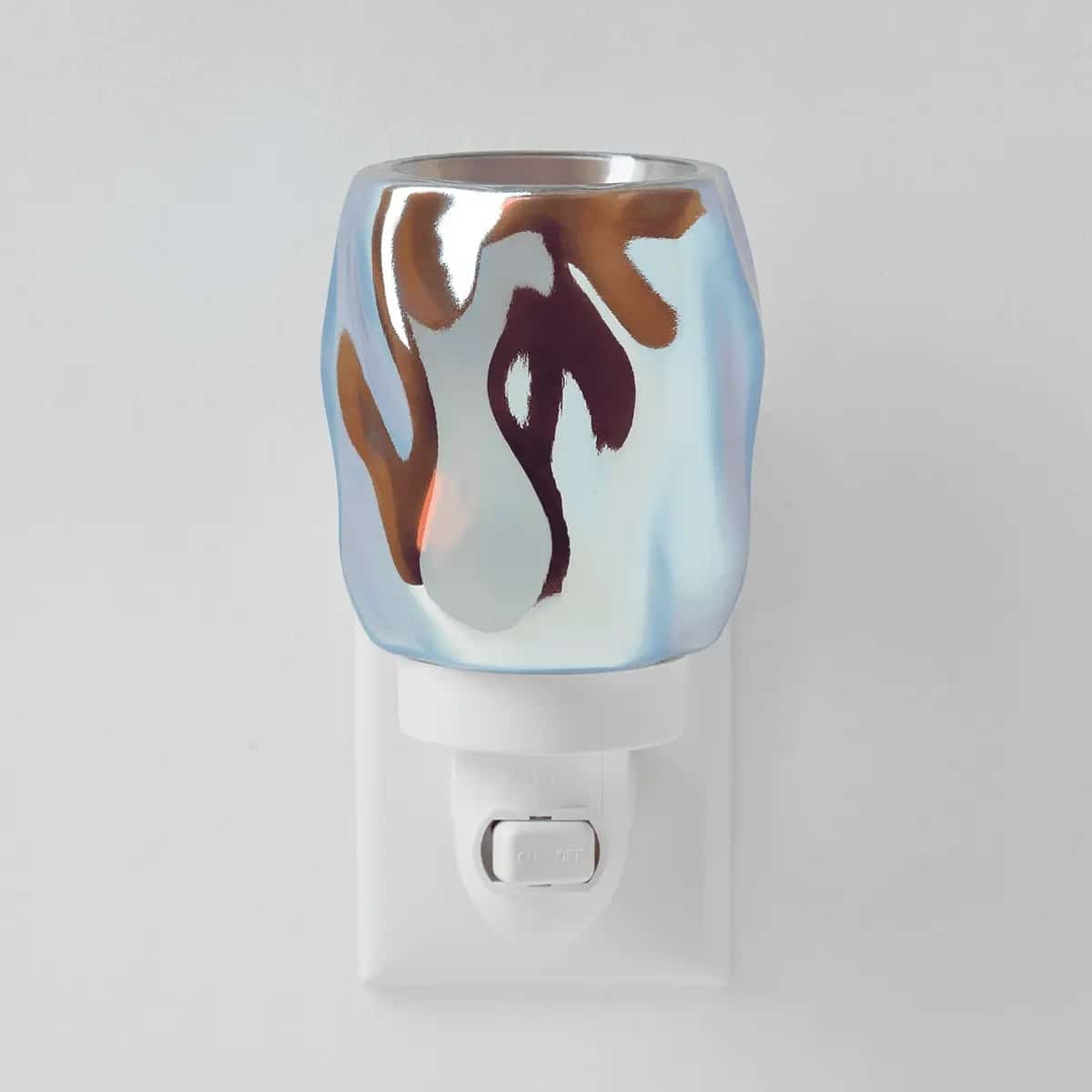 Bubbled Iridescent Scentsy Plugin Mini Warmer Switched Off Bubbled Iridescent Scentsy Plugin Mini Warmer Switched Off