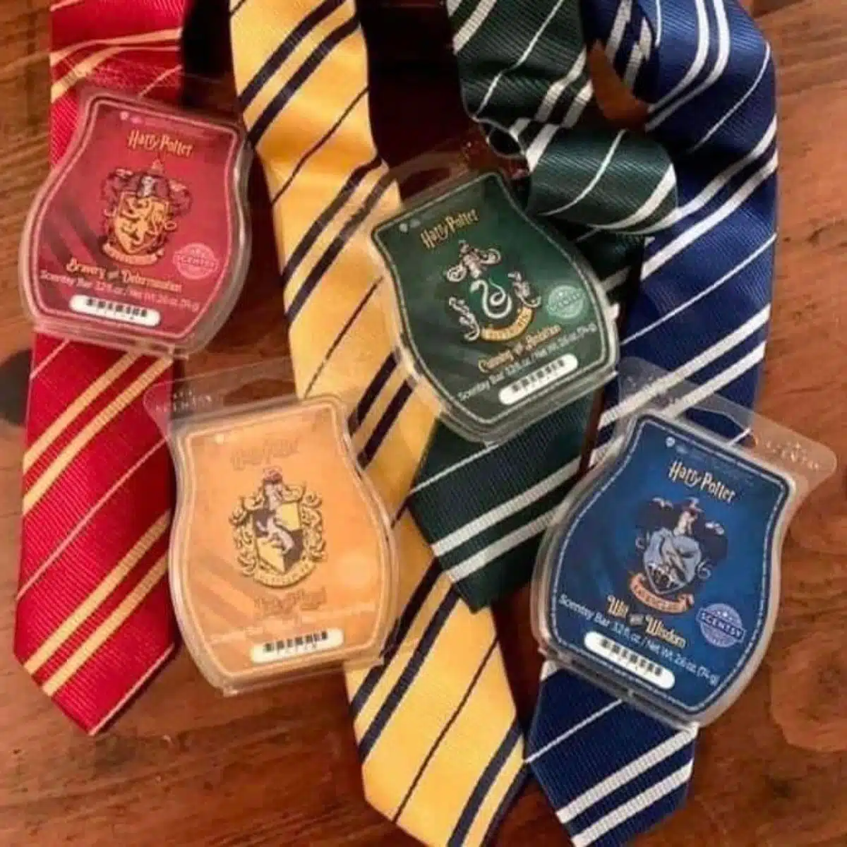 Hogwarts™ Houses Scentsy Bars