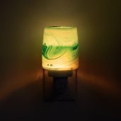 Emerald Waves Scentsy Plugin Mini Warmer Dark Setting