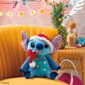 Santa Disney Stitch – Scentsy Buddy Stylized