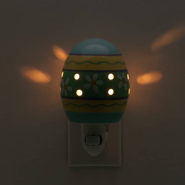 Easter Egg Scentsy Plugin Mini Warmer Dark Setting