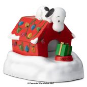 Snoopy’s™ Cozy Christmas – Scentsy Warmer Switched Off
