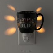 Central Perk™ Charm – Scentsy Mini Warmer with Wall Plug Dark Setting