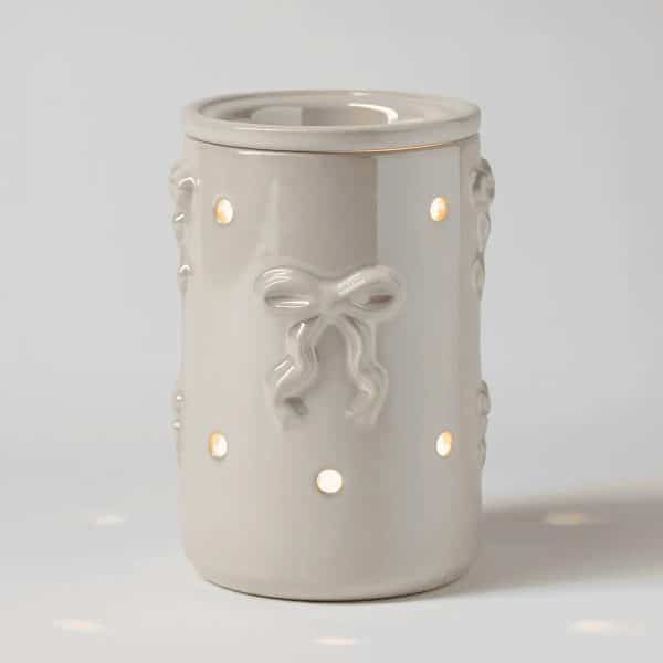 Dreamer's Bow Scentsy Warmer New For 2026