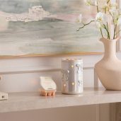 Dreamer's Bow Scentsy Warmer