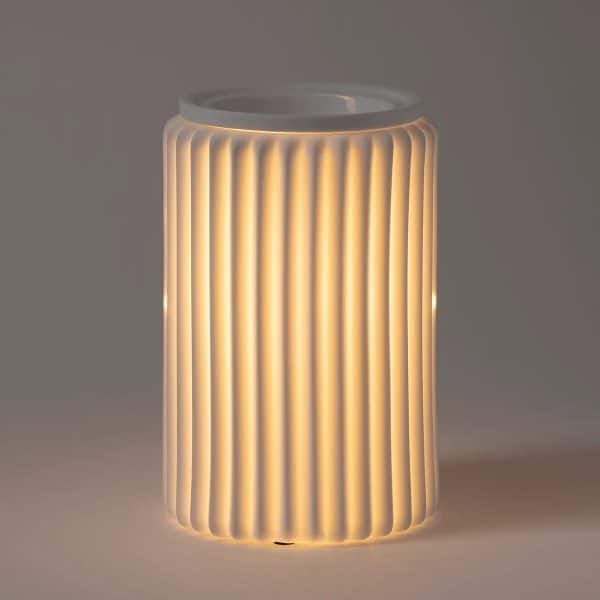 Fluted Glow Scentsy Warmer – Dark Setting Fluted Glow Scentsy Warmer - Dark Setting