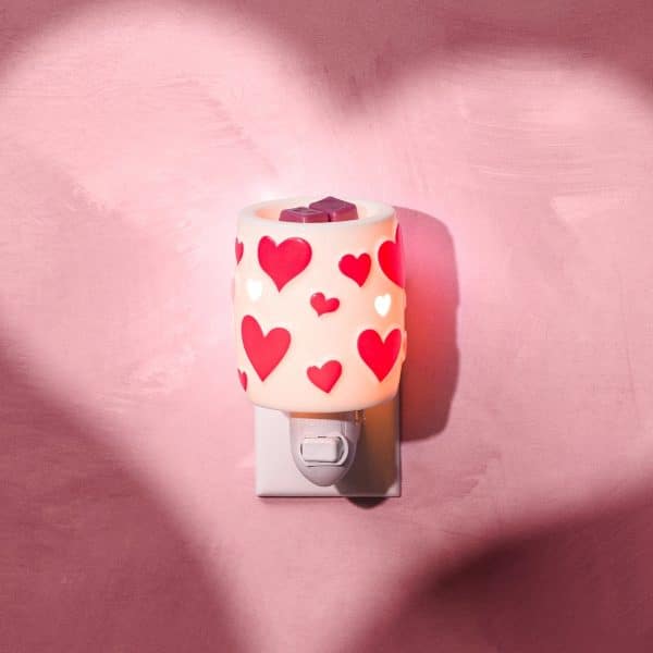 Heartstruck Scentsy Plugin Mini Warmer Styled Heartstruck Scentsy Plugin Mini Warmer Styled