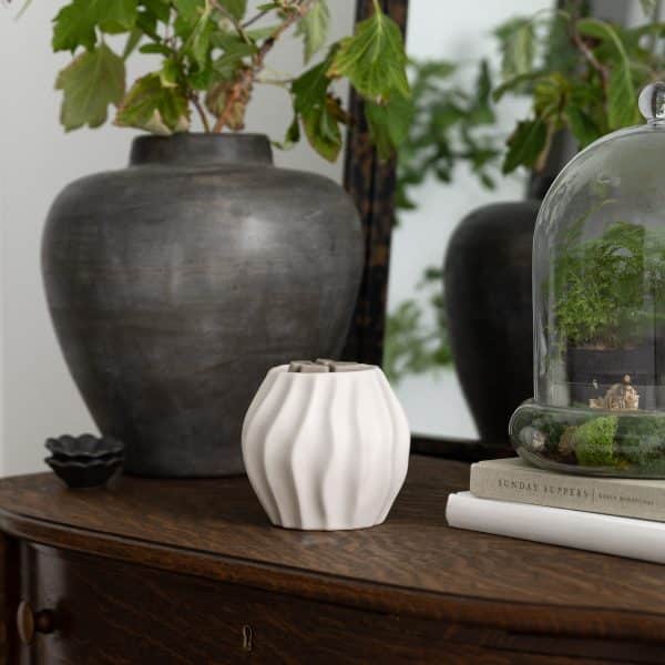 Cascade Scentsy Warmer Styled Cascade Scentsy Warmer Styled