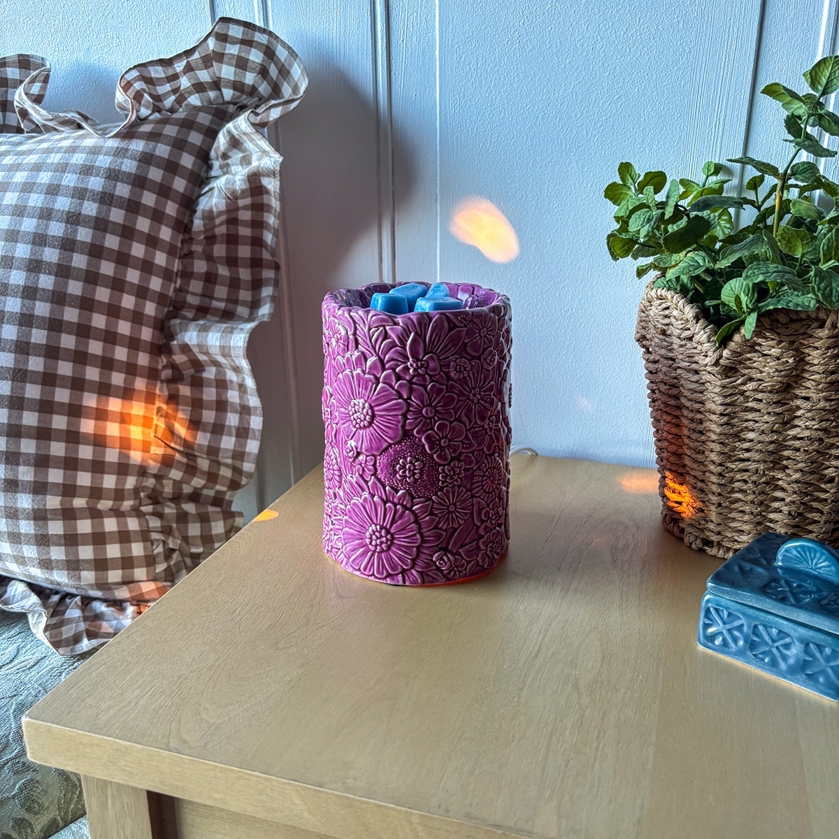 Dusky Petals Scentsy Warmer Styled 1 Dusky Petals Scentsy Warmer Styled 1