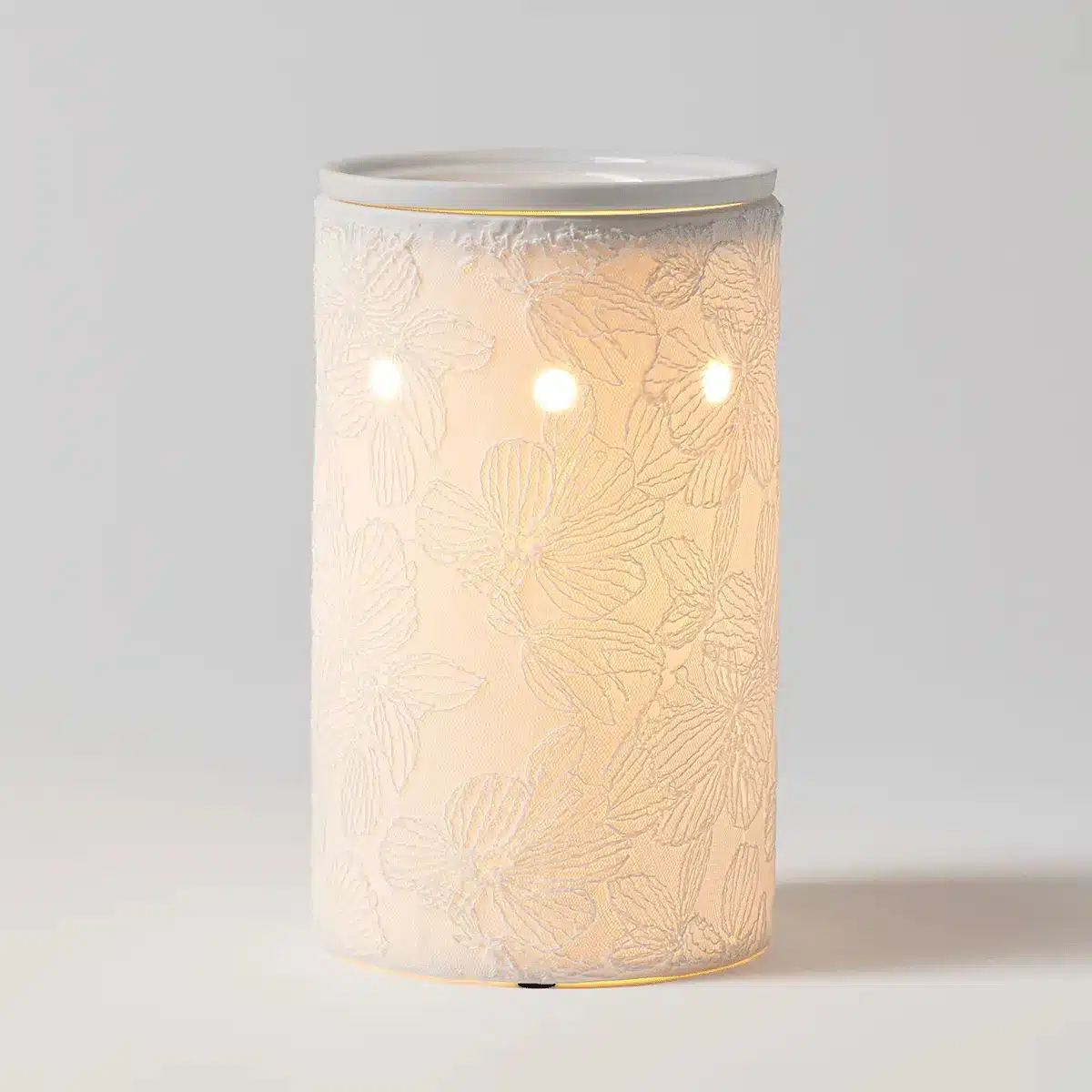 Lace & Light Scentsy Warmer Lace & Light Scentsy Warmer