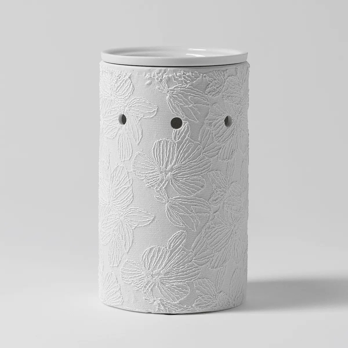 Lace & Light Scentsy Warmer Switched Off Lace & Light Scentsy Warmer Switched Off