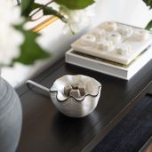 Lustra Scentsy Warmer Styled