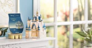 Walt Disney World Cinderella Castle – Scentsy Warmer & Wax
