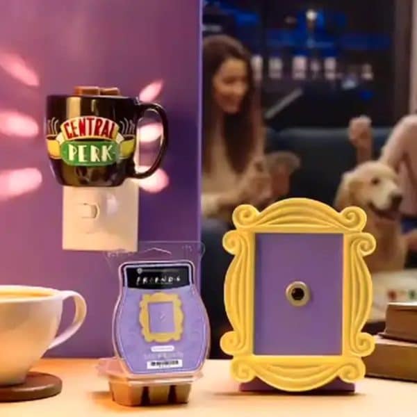 FRIENDS The One With The Yellow Frame Scentsy Warmer