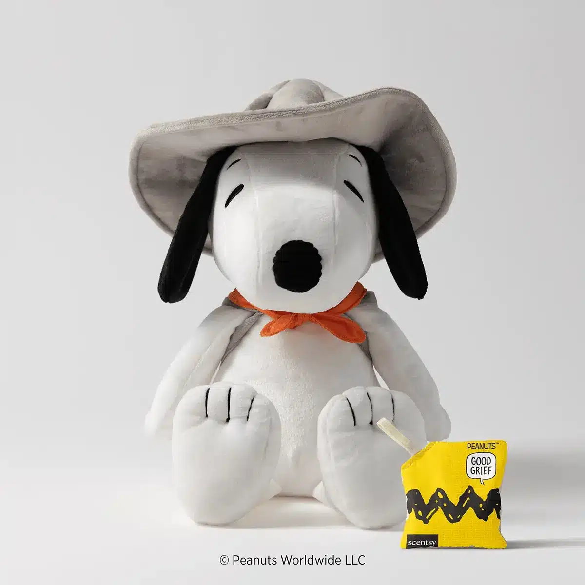 Snoopy™ Beagle Scouts – Scentsy Buddy Snoopy™ Beagle Scouts – Scentsy Buddy