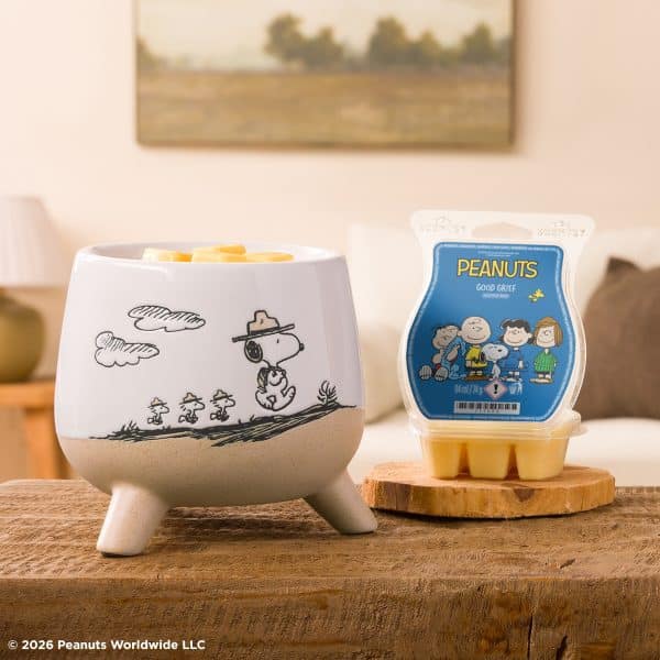 Snoopy™ Beagle Scouts – Scentsy Warmer With Wax Snoopy™ Beagle Scouts – Scentsy Warmer With Wax