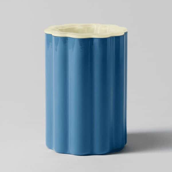 Petal – Scentsy Blue Warmer Switched Off