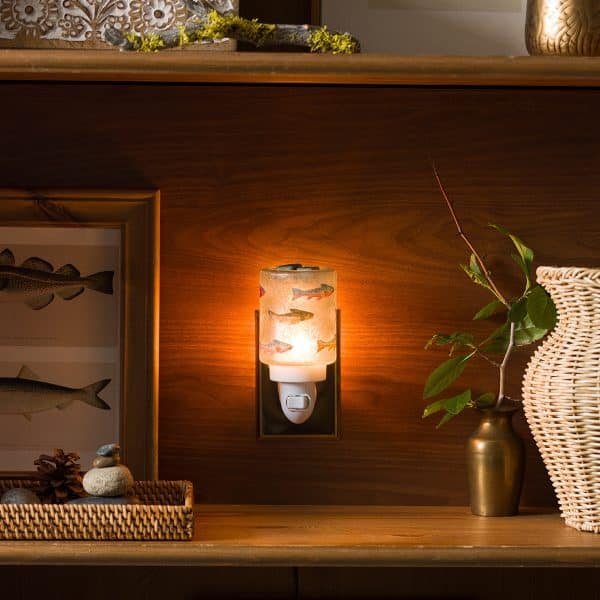 Silverfin Scentsy Plugin Mini Warmer Styled Silverfin Scentsy Plugin Mini Warmer Styled