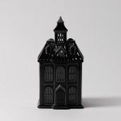 Haunted Haven Scentsy Warmer Switched Off