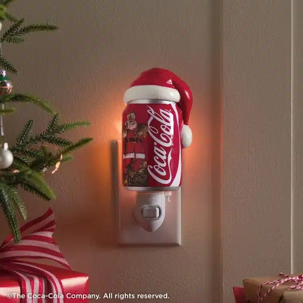 Coca-Cola Sparkling Holidays – Scentsy Plugin Mini Warmer Styled Coca-Cola: Sparkling Holidays – Scentsy Plugin Mini Warmer