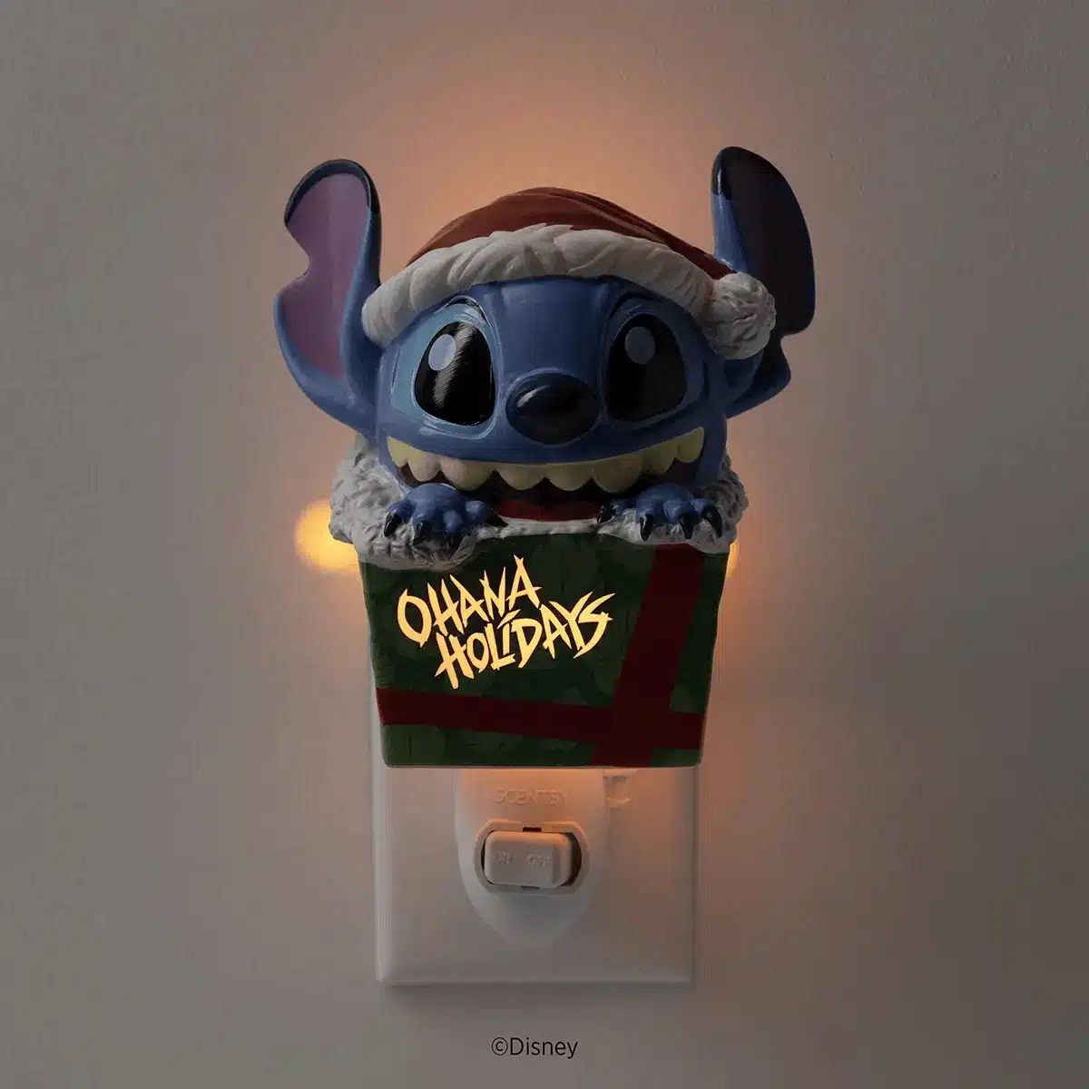 Disney Stitch Unleash the Holidays Scentsy Mini Warmer Dark Setting Disney Stitch Unleash the Holidays Scentsy Mini Warmer Dark Setting